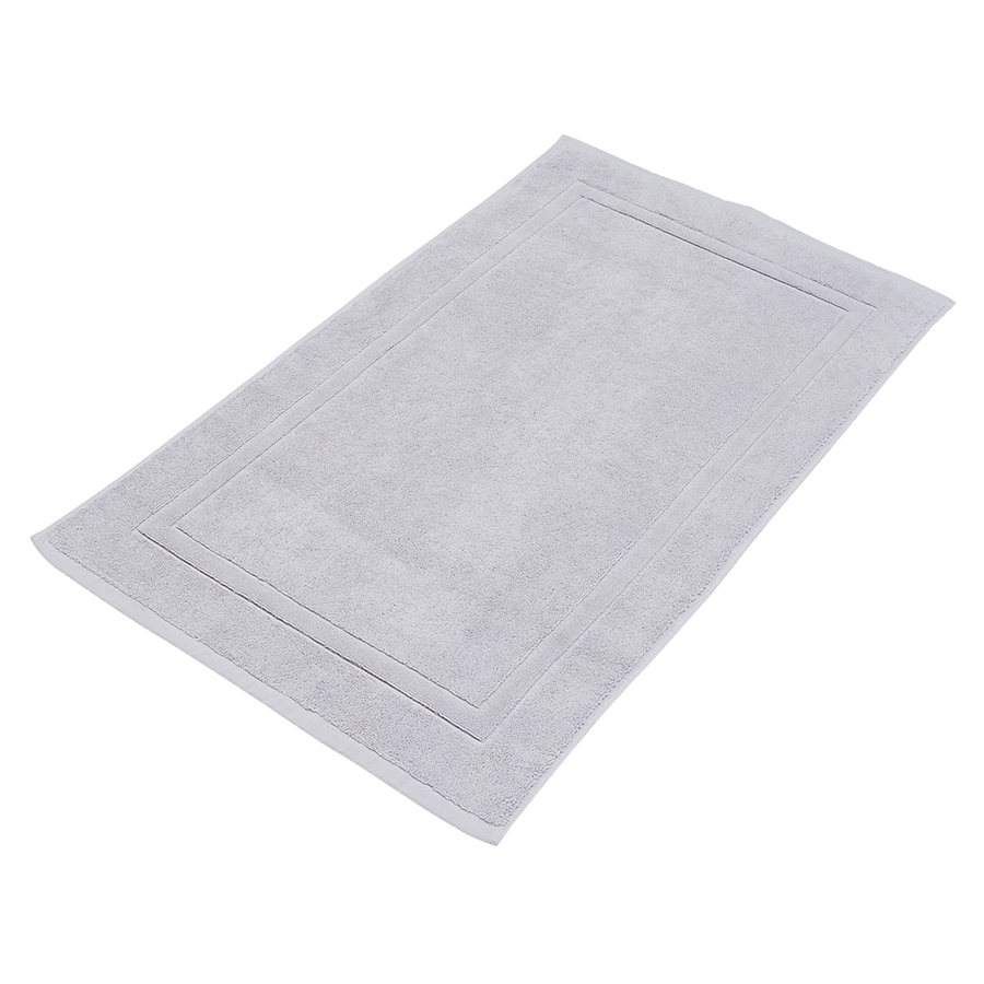 Badematte 50x80 cm aus Bio-Baumwolle in Hellgrau – flach liegend