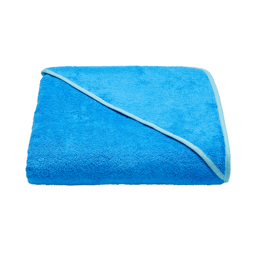 Kapuzenhandtuch 140x140 cm aus Bio-Baumwolle in Blau mit Türkis – gefaltet mit Kapuze