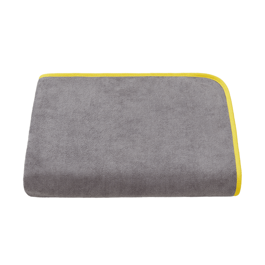Sauna- und Strandtuch 80x220 cm aus Bio-Baumwolle in Grau mit Gelb – ausgebreitet